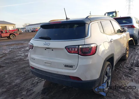 2018 Jeep Compass Limited 4X4 z USA, uszkodzony, nr VIN 3C4NJDCB8JT354067